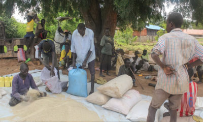 Reasentamiento en sus aldeas de 500 familias desplazadas
